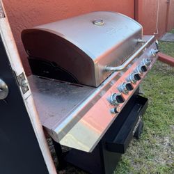 BBQ grille 