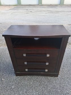 Small dresser