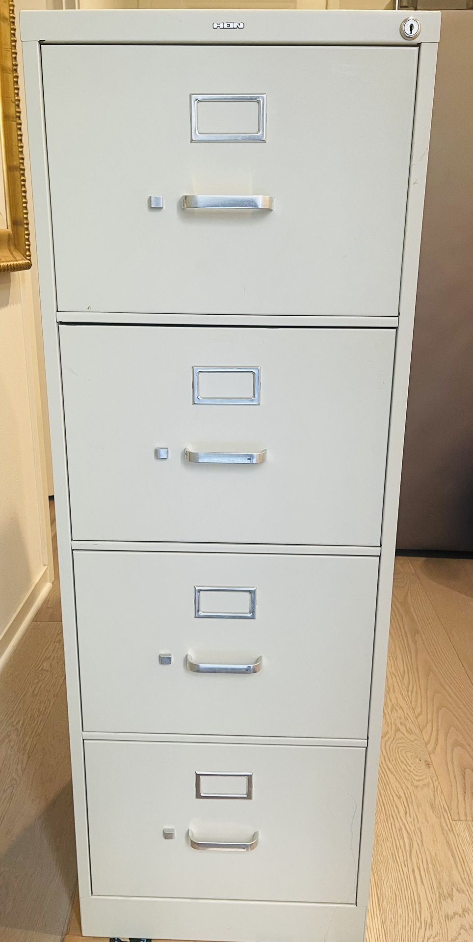 File Cabinet - 4-drawer