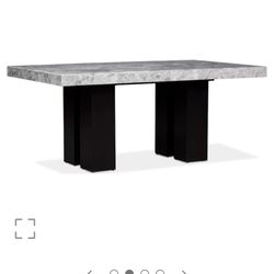 Dining Table American Signature 