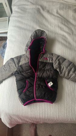 Little Girl, Northface Winter Jacket XXS (AiE 5)