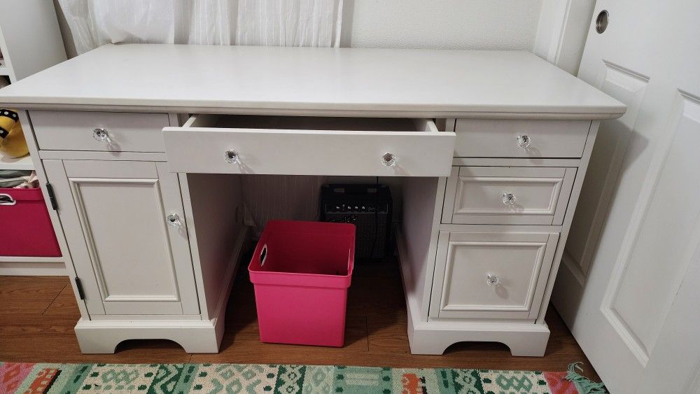 White Desk