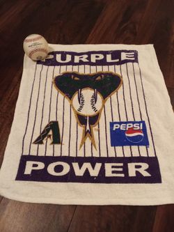 Diamondbacks Ball And Towel 
