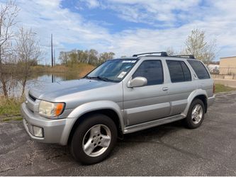 2003 Infiniti QX4