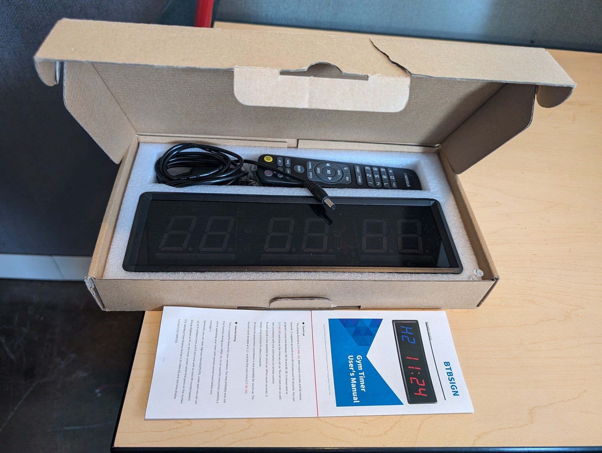 BTBSIGN LED Interval Timer Count Down/Up Clock Stopwatch Gym Crossfit w/Remote