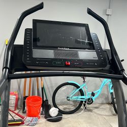 Nordictrack Commercial X22i Doesn’t Work