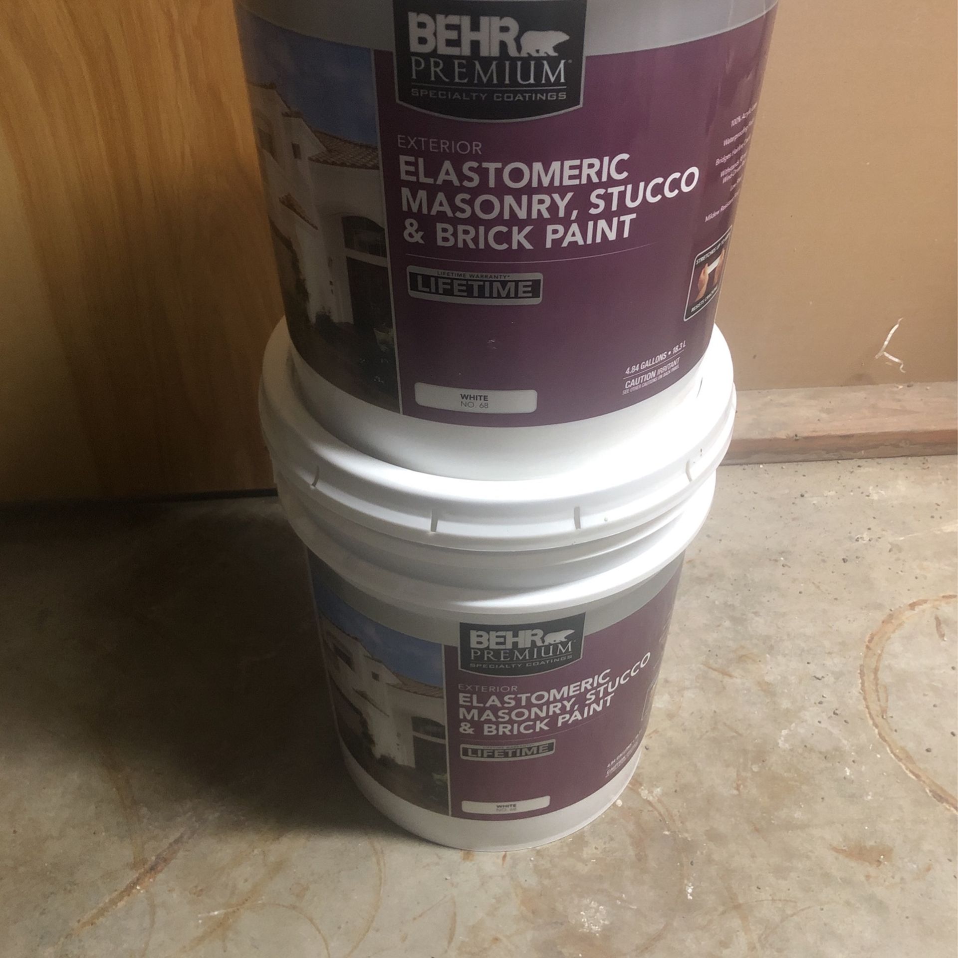 BEHR PREMIUM EXTERIOR PAINT