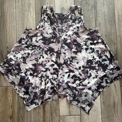 New Vera Wang Top size L