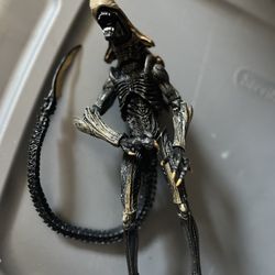 Neca Alien