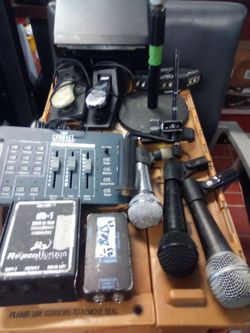 Mixed Audio and Lighting Gear Lot