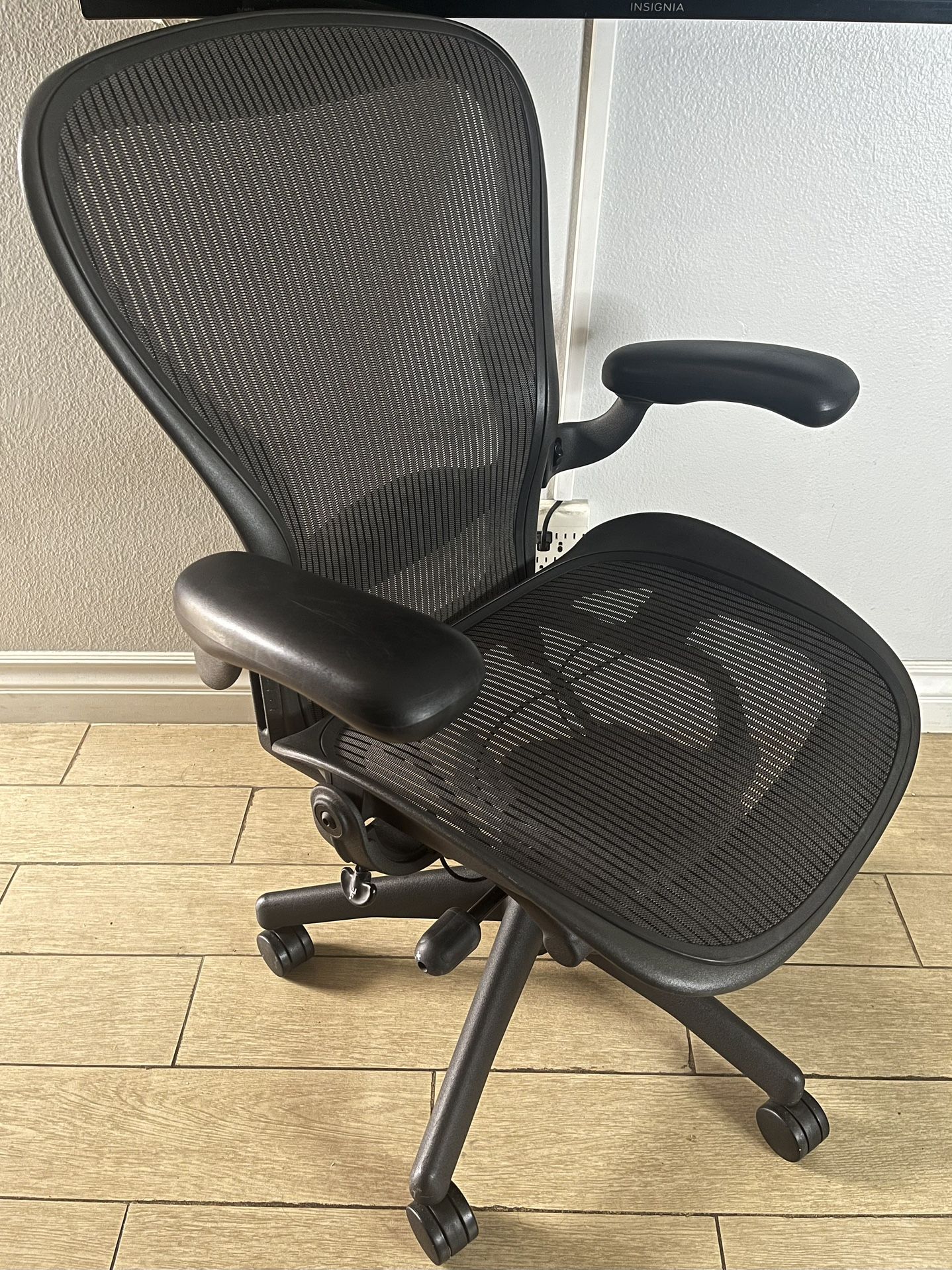 Herman Miller Aeron Size C Ergonomic Office Computer Desk Task Chair