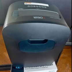 ROYAL 1250X Crosscut Shredder