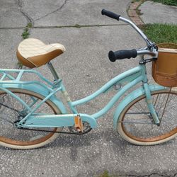 Huffy Nel Lusso Beach Cruiser Bike Bicycle with 24" Tires Cup Holder and Basket - $40 FIRM 