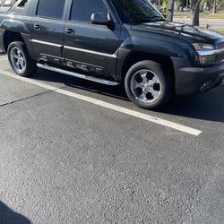 2003 Chevrolet Avalanche