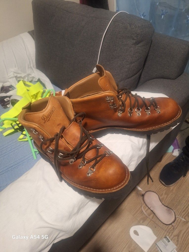New Dannerwork boots