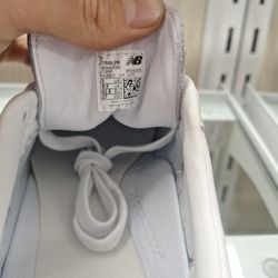 New Balance Sneakers Size 9