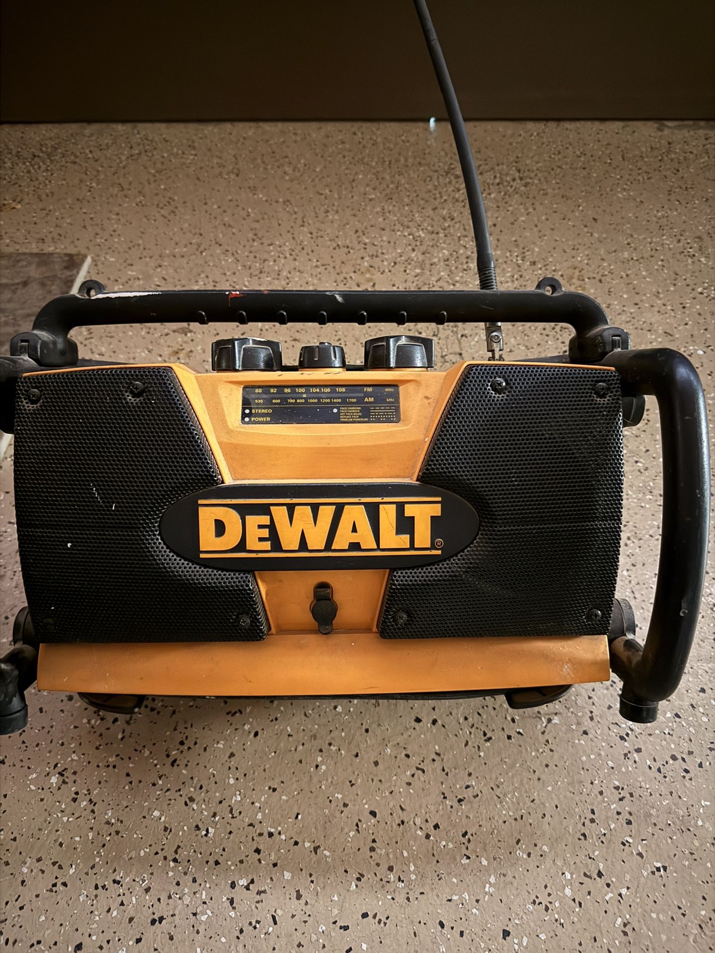 Dewalt Radio