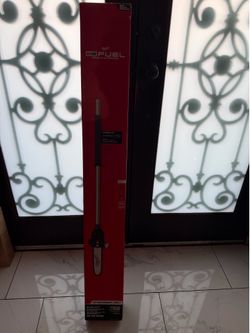 Milwaukee M18 10in pole saw