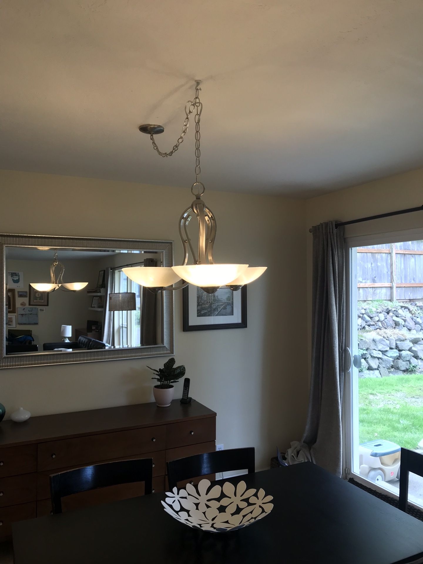 Swag Chandelier/Light Fixture