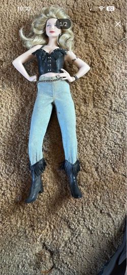 Pore Ian Doll