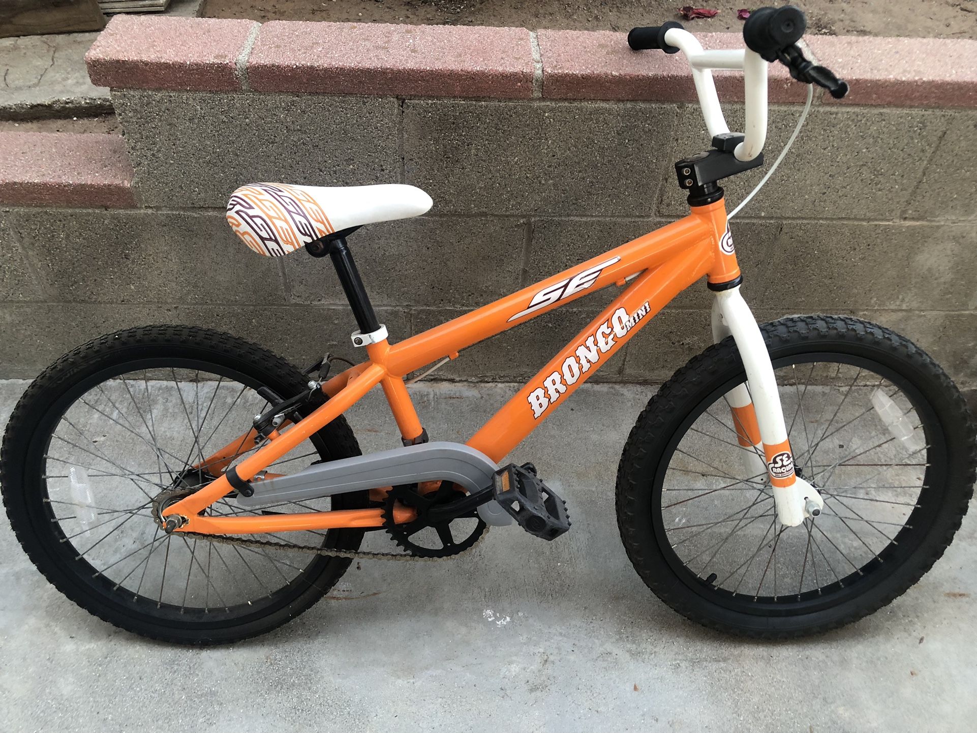 SE Racing 20” Bronco mini BMX kids bike Orange