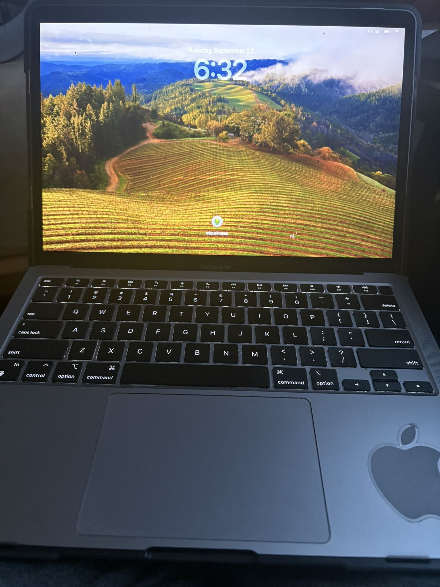 Mac Book