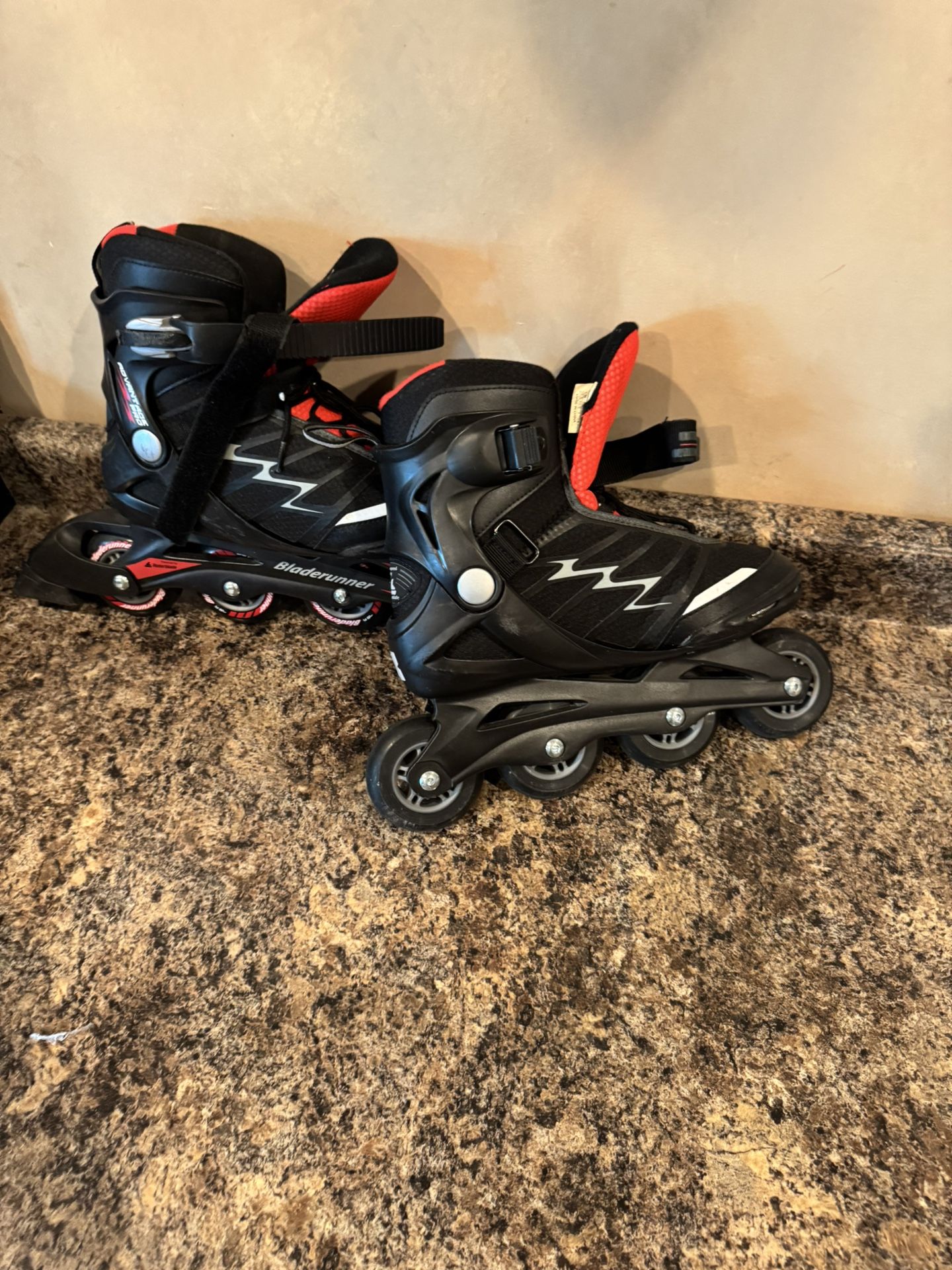 Size 8 Mens Rollerblades
