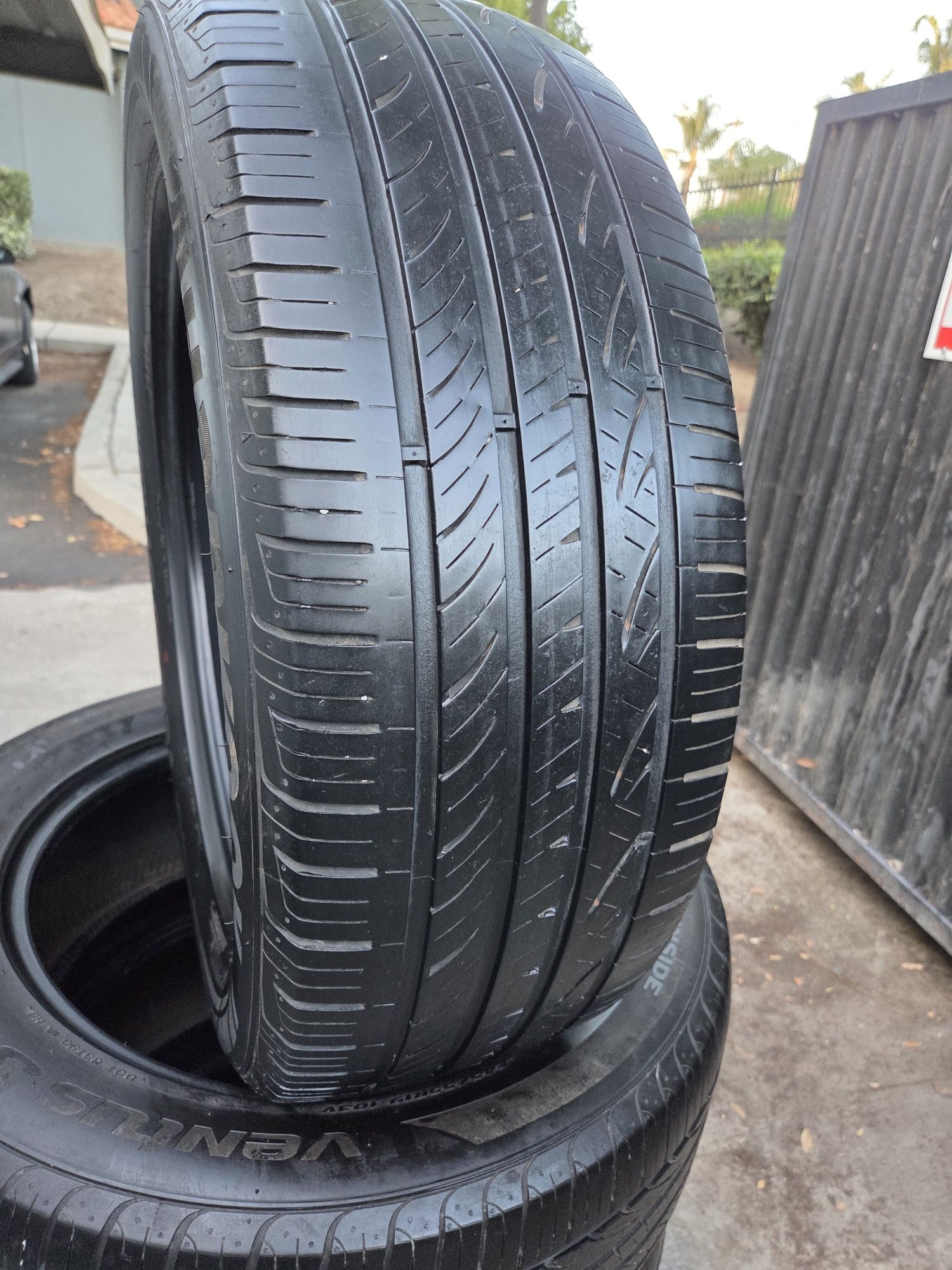 4 llantas 245/55R19 Hankook por