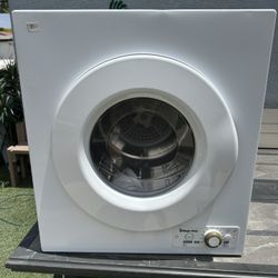 Magic Chef 2.6 cu. ft. White Compact Electric Dryer $100 Firm 