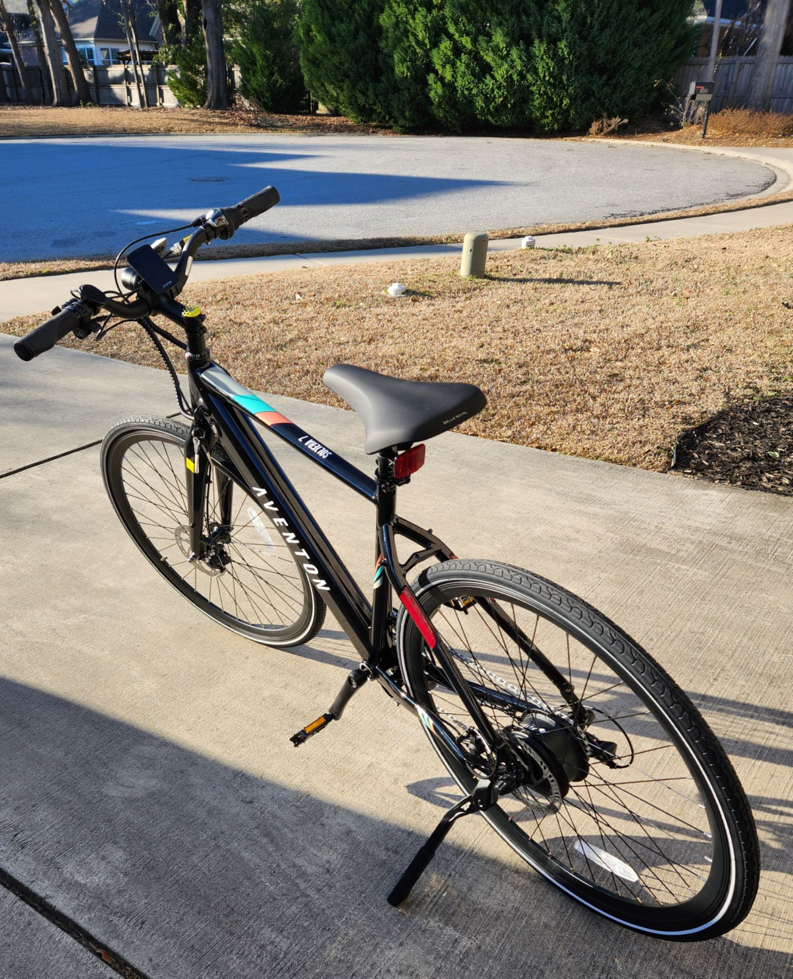 Electric Bicycle and One Wheel with Bumpers