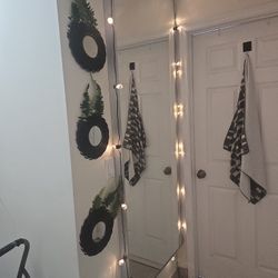 IKEA Mirror With Lights