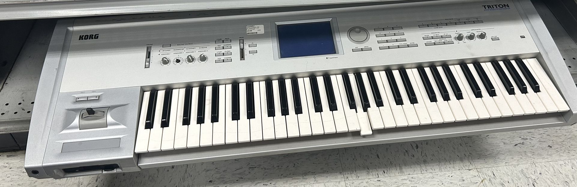Korg Triton 61 Keys