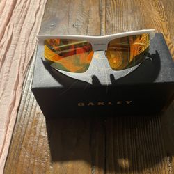 Oakley Shades 