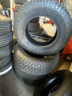 Good year tires 265/70/R18 A/T