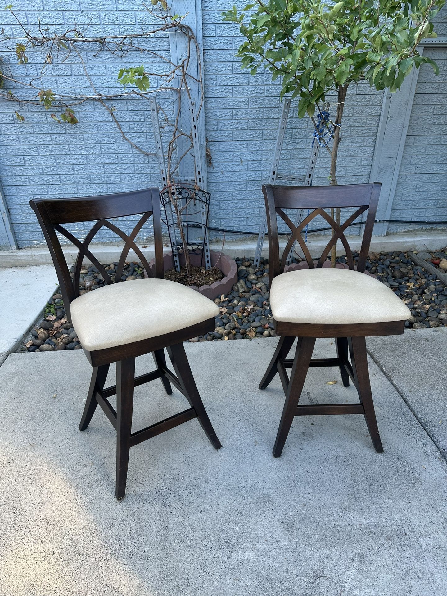 BAR Stool Chairs ($25 Each)