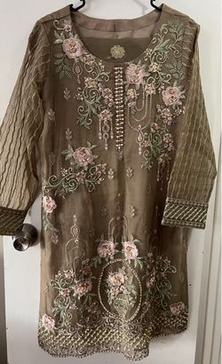 Very pretty pakistani shirt