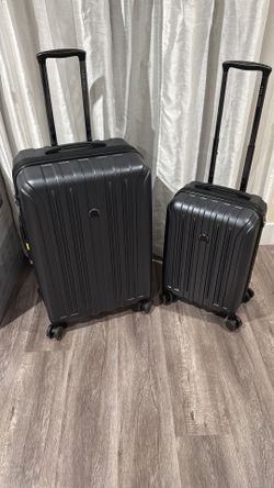 Delsey Paris Accelerate 2-piece Hardside Spinner Luggage Set