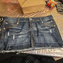 Mini Skirt 