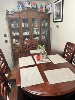 China & dining table