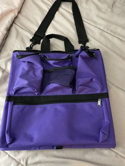 Stadium Cushion With Storage Pockets