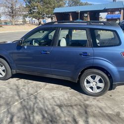 2010 SUBARU FORESTER 2.5i Runs and Drives Good