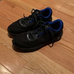Under Armour Shoes (Mens 10.5)