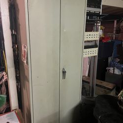Sandusky Metal Cabinet 
