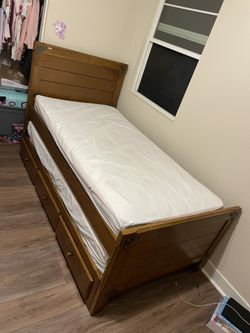 Twin Beds w/ 3 Storage Drawers