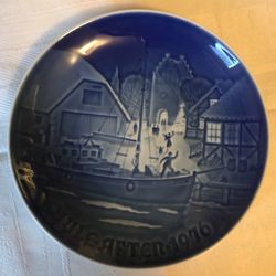 1976 B&G Copenhagen Porcelain Plate