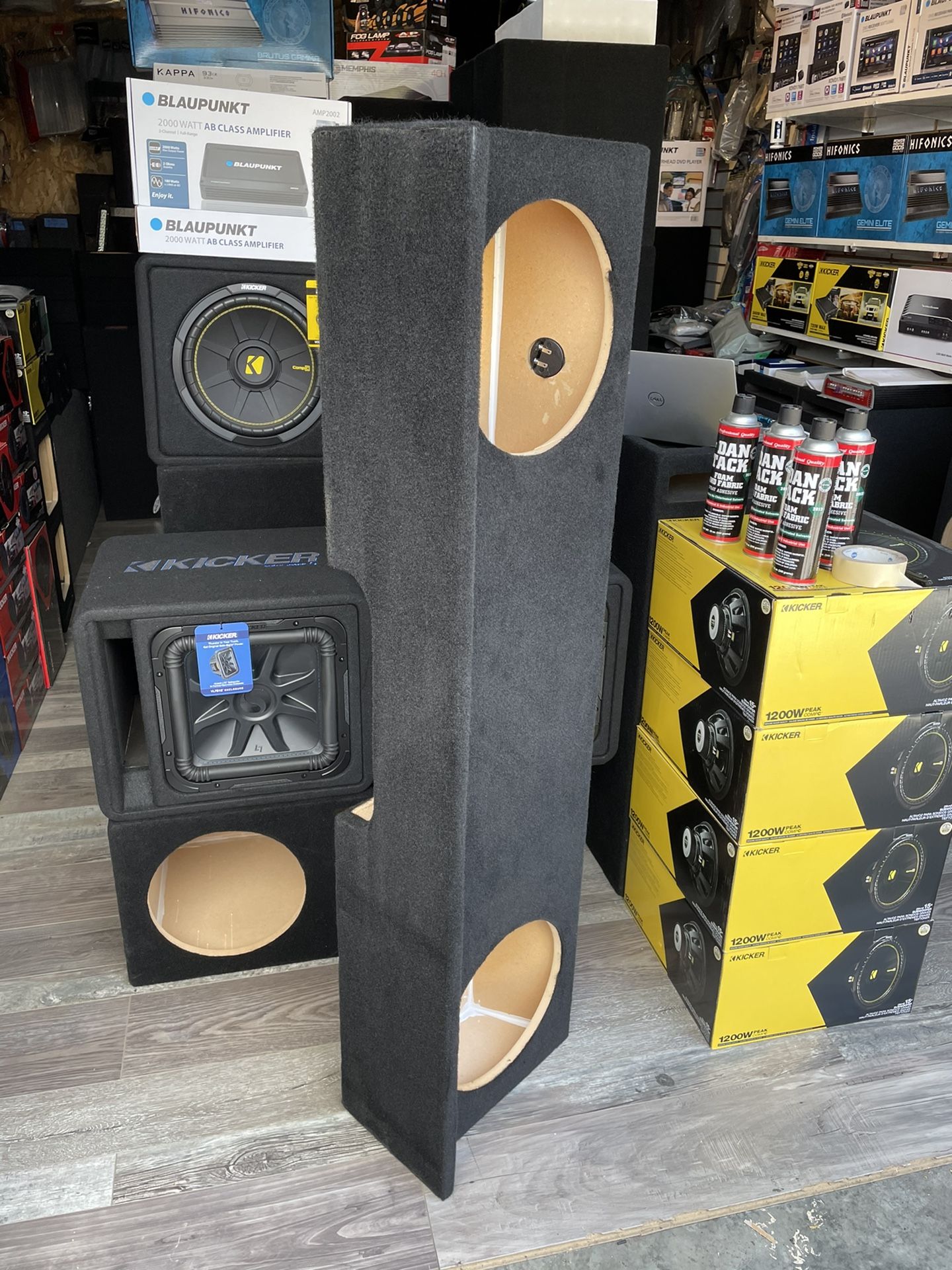 Speaker Box Silverado/Sierra Extra Cab 99-06