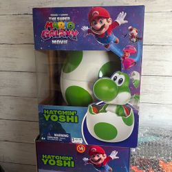 Hatchin' Yoshi The Super Mario Galaxy Movie Interactive Yoshi Figure NEW