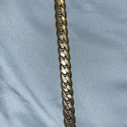 $15 Cuban Bracelet ( USED)