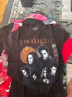 Twilight Saga Graphic T-Shirt
