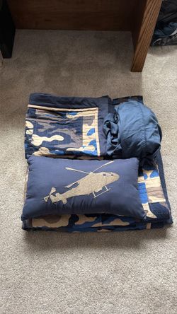 Queen size bedsheet